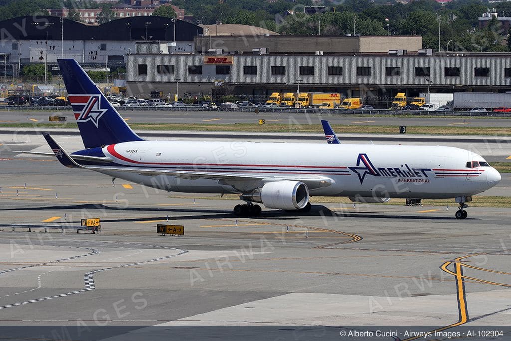 N432AX