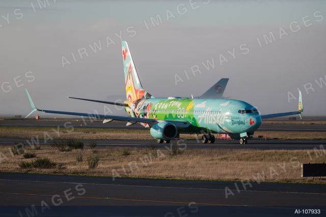 N565AS