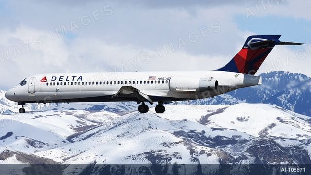 N951AT