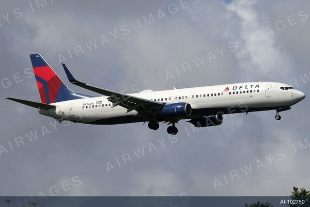 N856DN