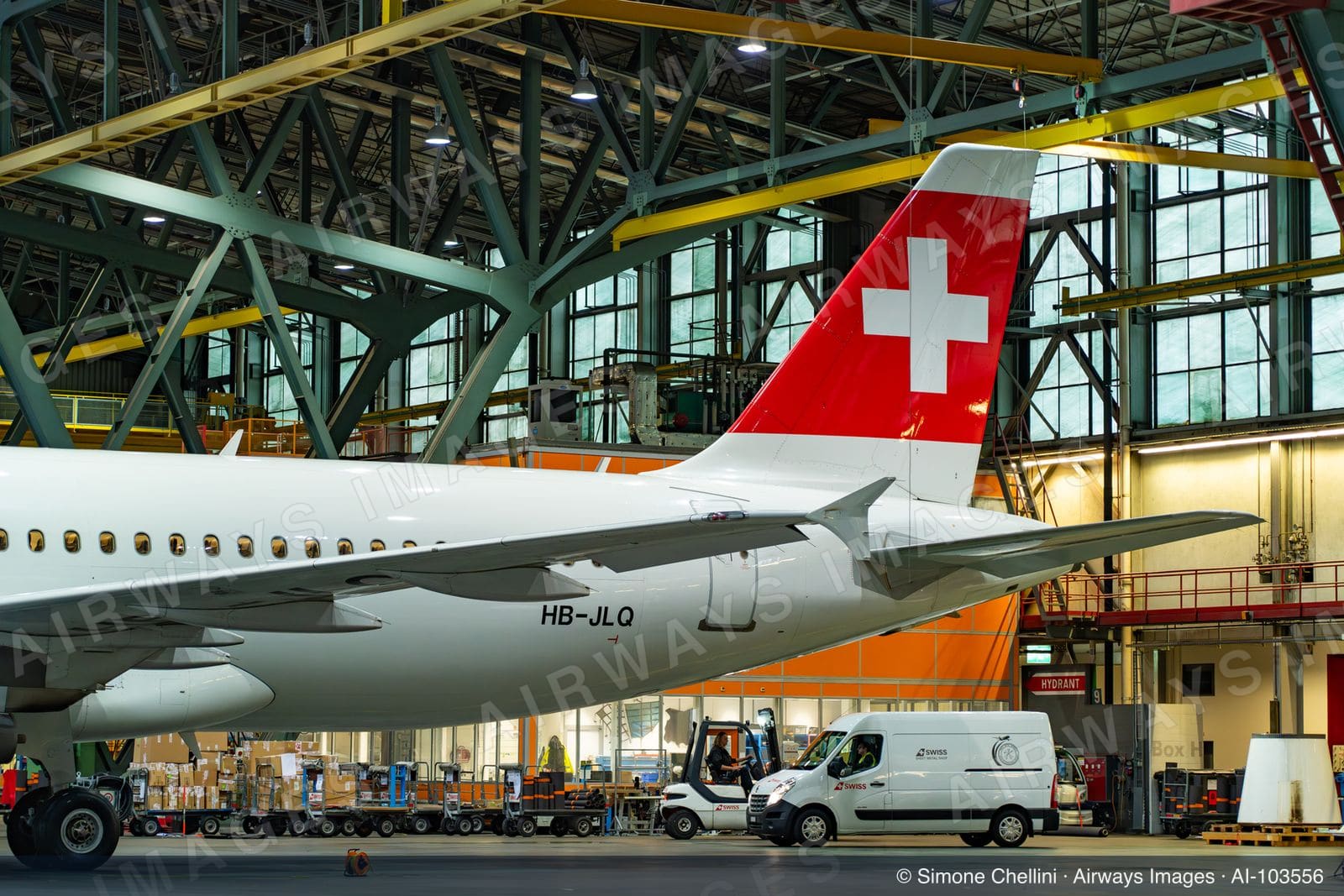 zrh_hangar-37.jpg
