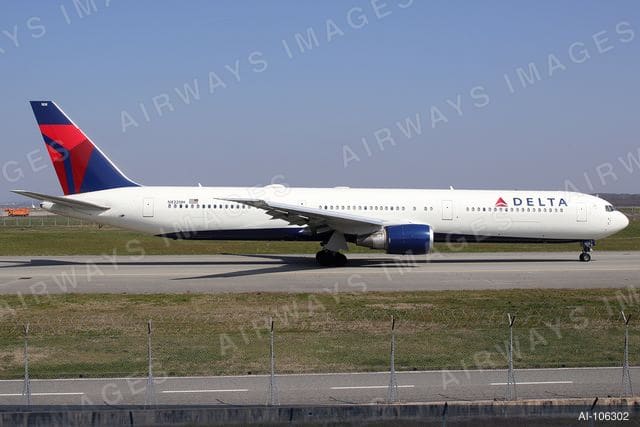 N832MH