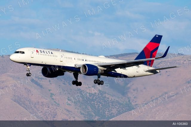 N689DL