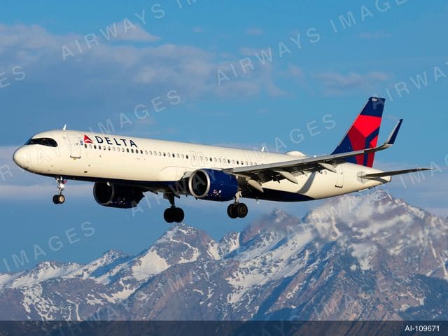 N581DA