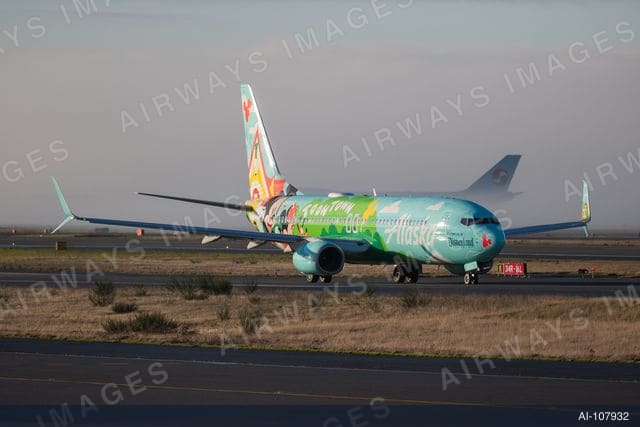 N565AS