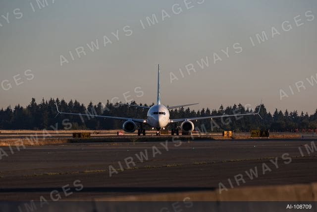 N586AS