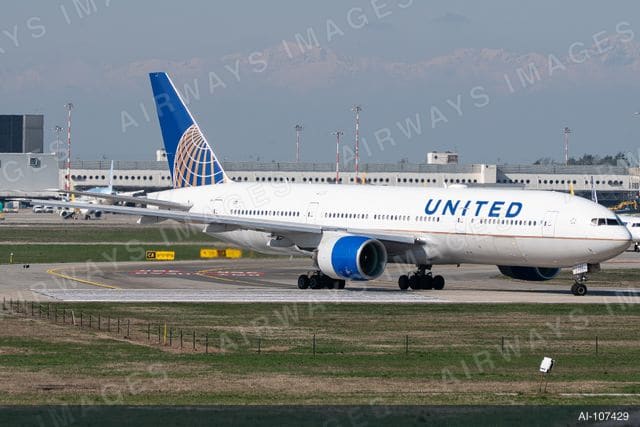 N782UA