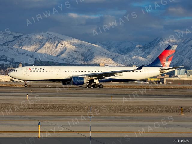 N813NW