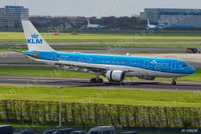 PH-AOB