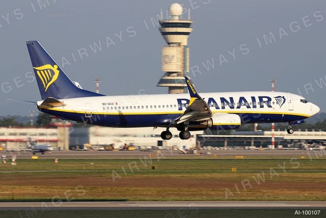 9H-QCO