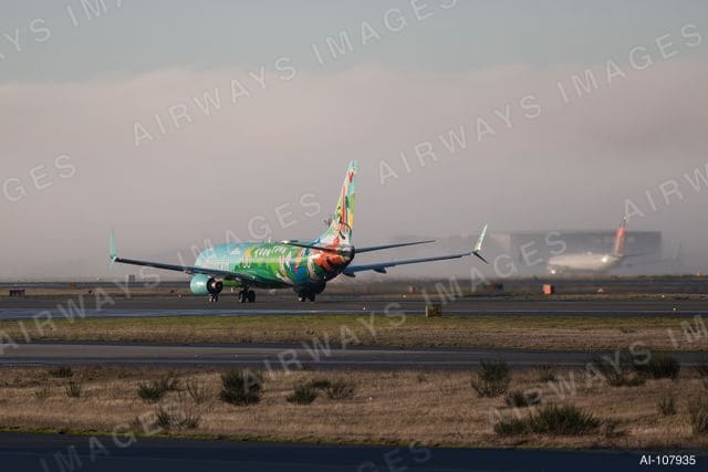 N565AS