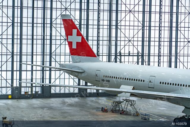 zrh_hangar-24.jpg
