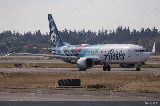 N933AK