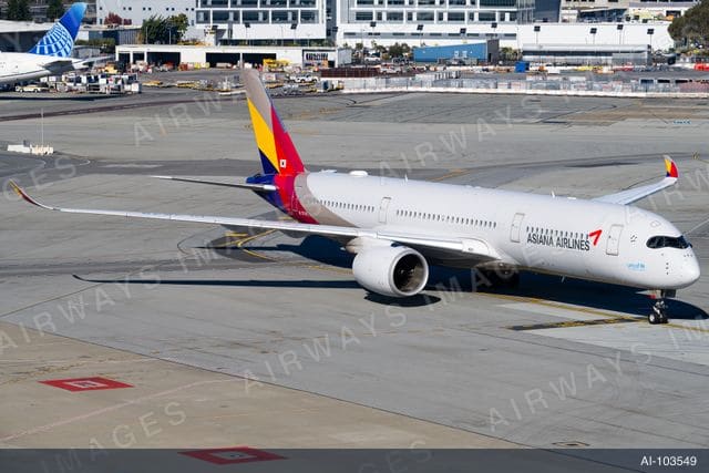 HL7579