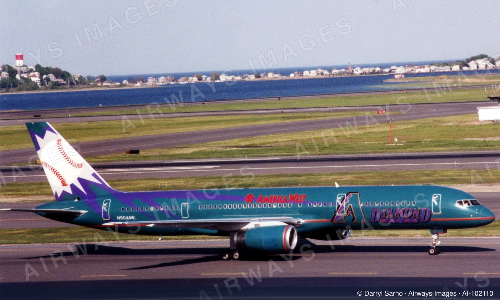 N904AW