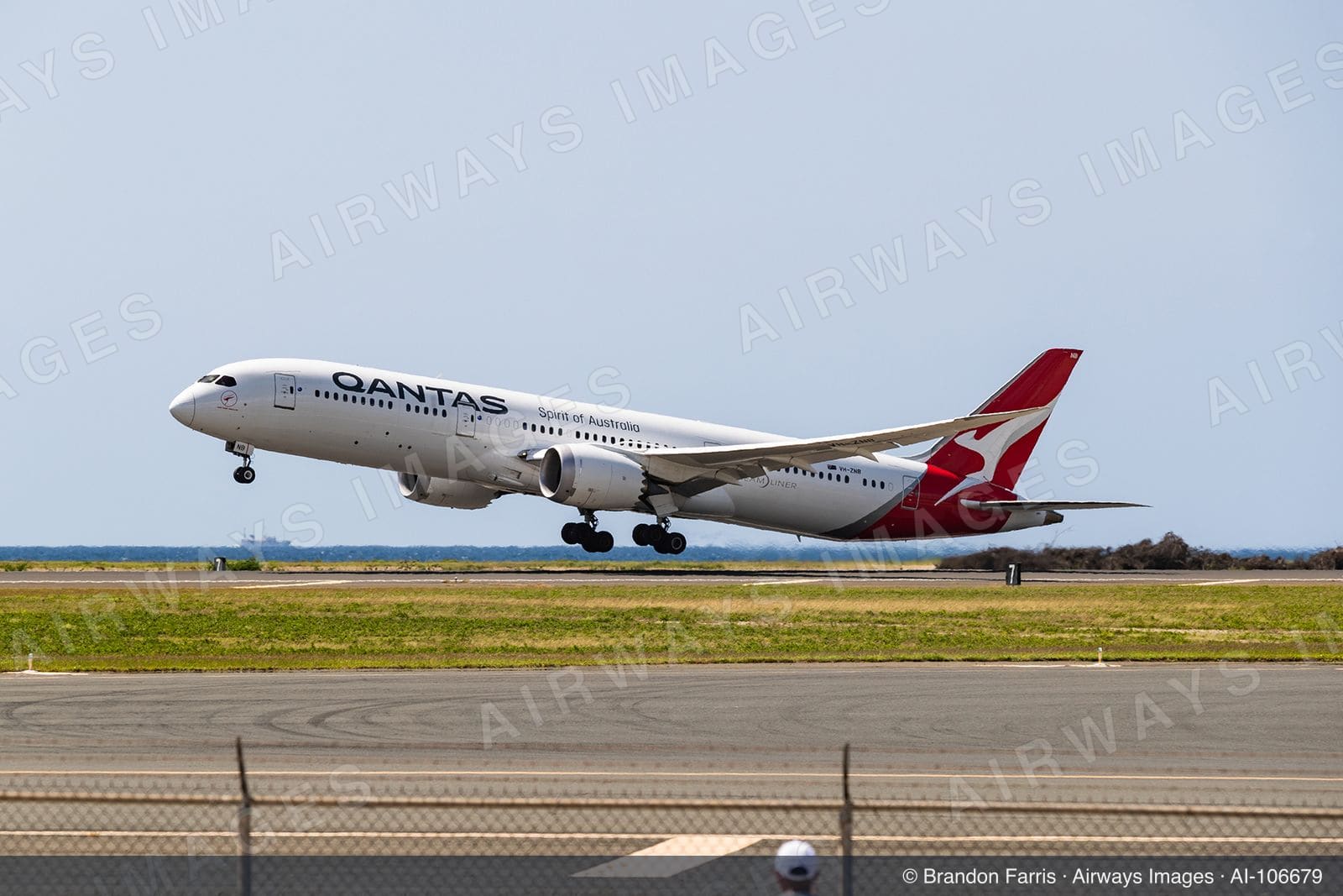 VH-ZNB