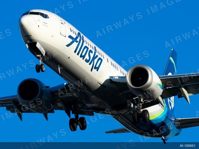 N935AK