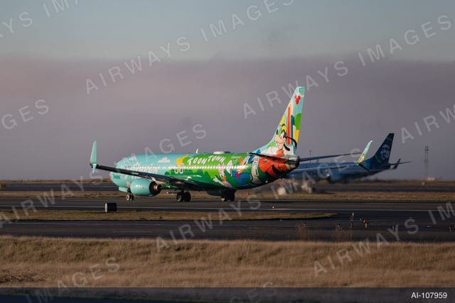 N565AS