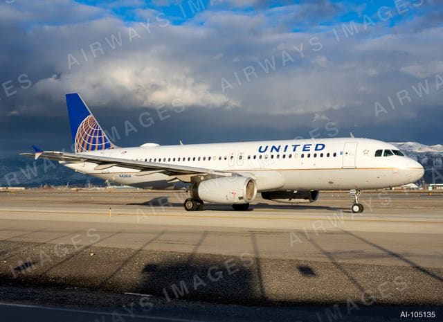 N424UA