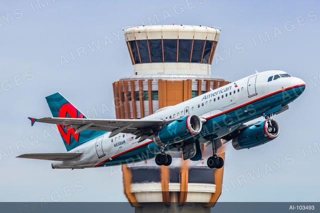 N838AW