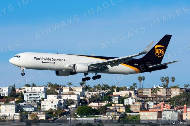 N316UP