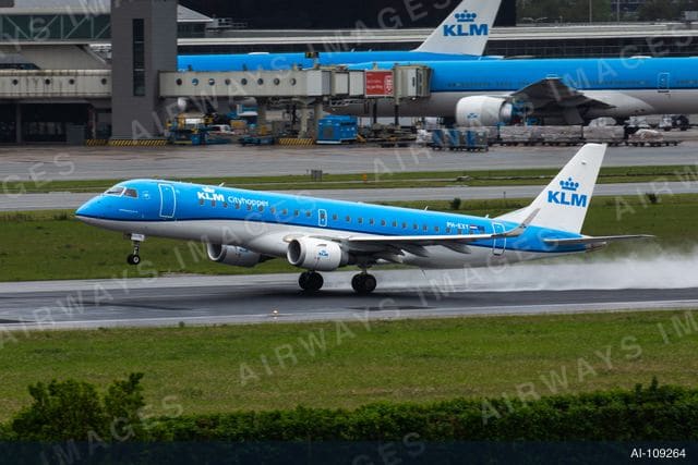 PH-EXY