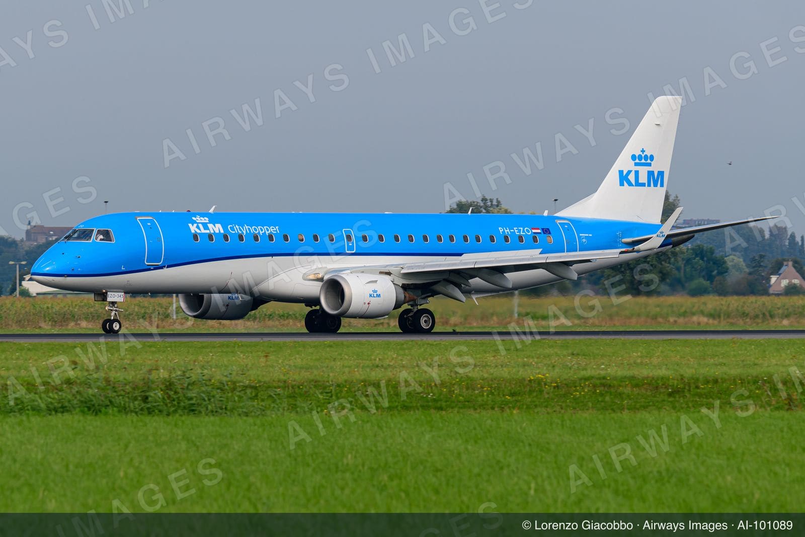 PH-EZO