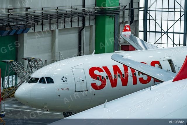 zrh_hangar-29.jpg