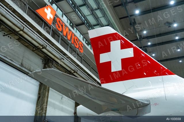 zrh_hangar-02.jpg
