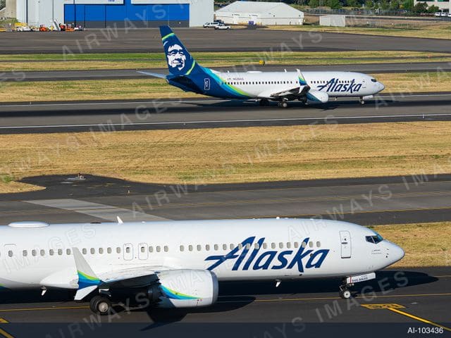 N946AK