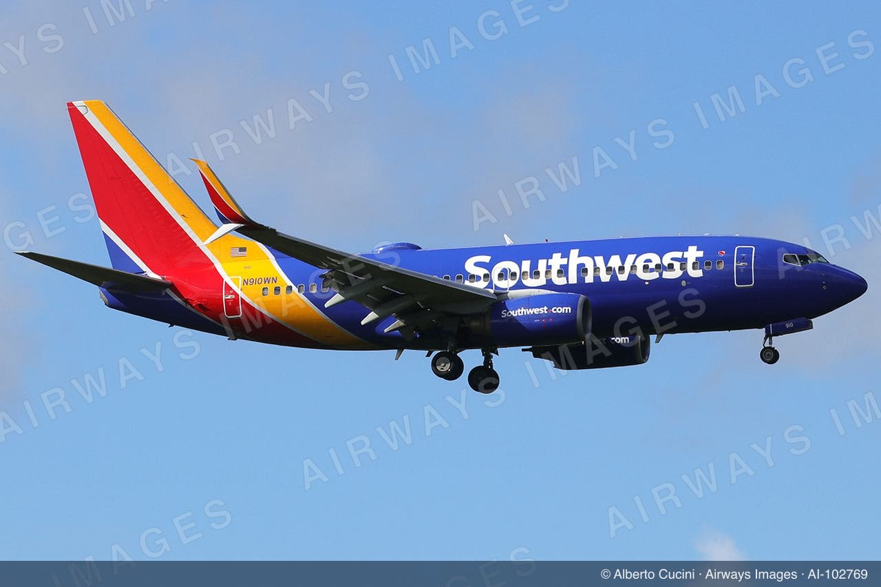 N910WN