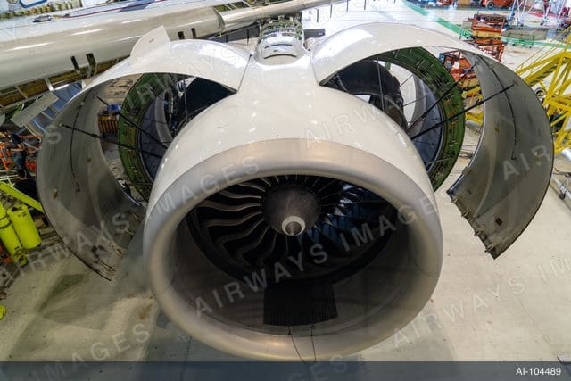 klm_mro-11.jpg
