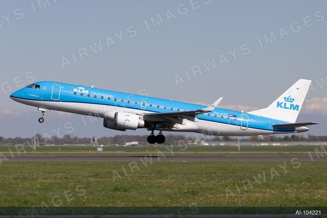 PH-EZT
