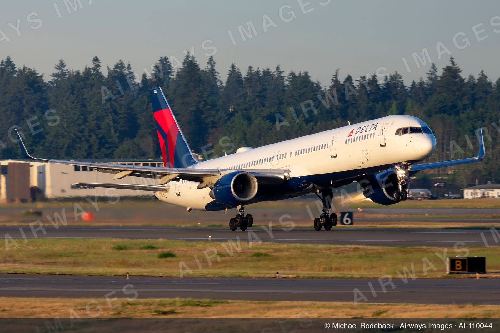 N582NW