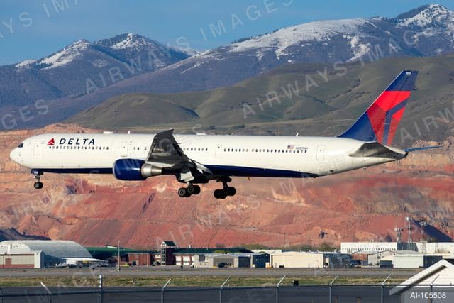 N827MH