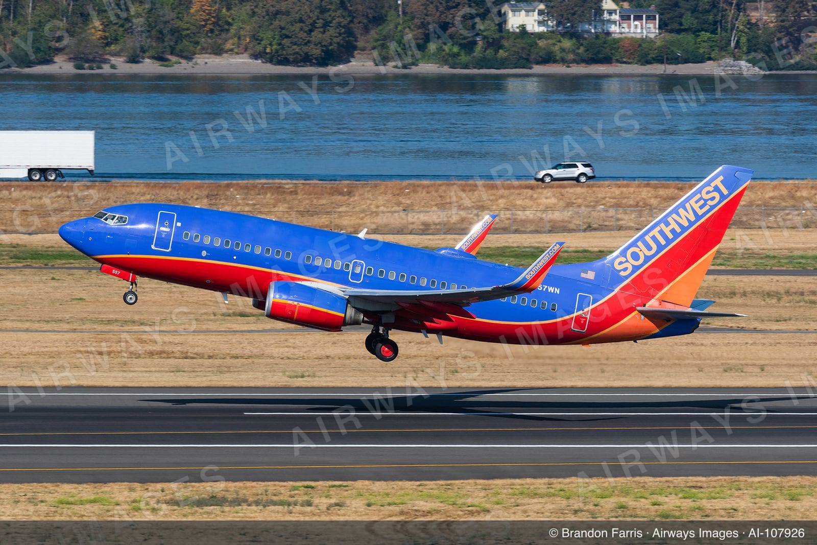N557WN