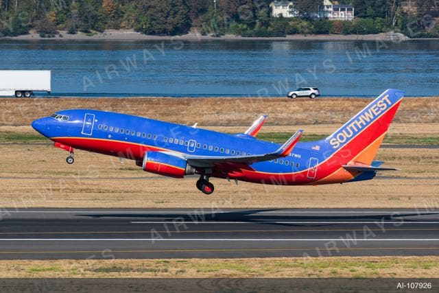 N557WN